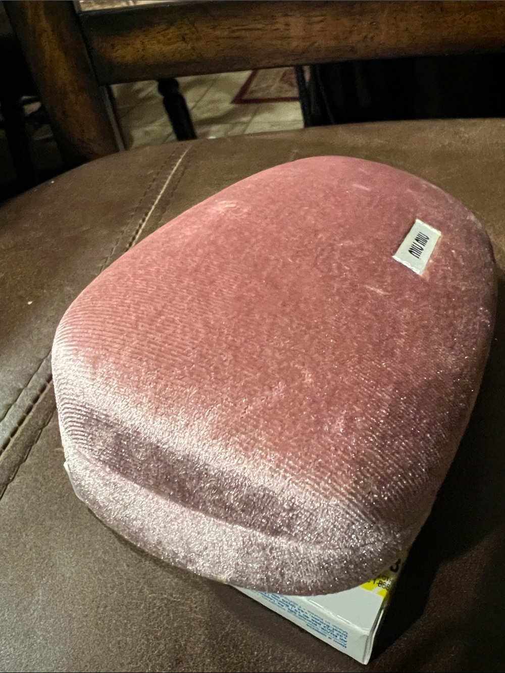 Miu Miu Velvet Eyewear Case in Dusty Pink - Picture 5 of 6